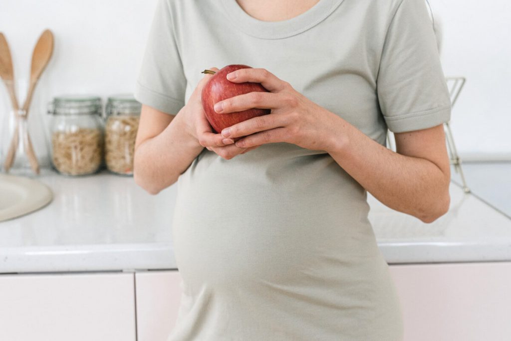 Fuentes que proporcionan ácido fólico a las embarazadas